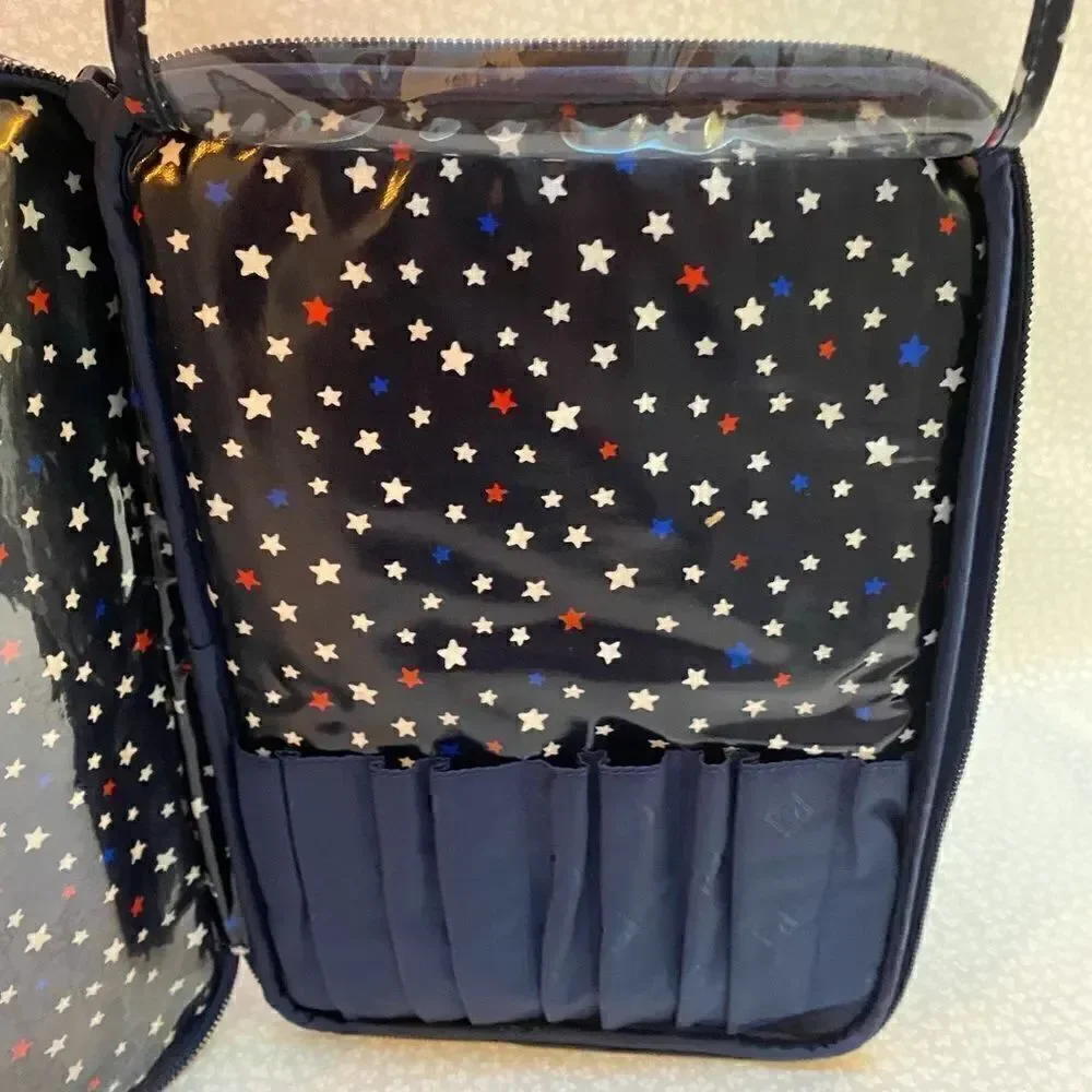 Vera Bradley Large Blush & Brush Case - Fireworks Paisley in Signature …